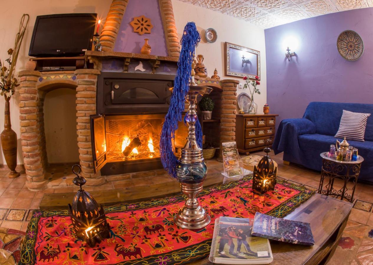 Apartamentos La Suerte Hinojares ภายนอก รูปภาพ