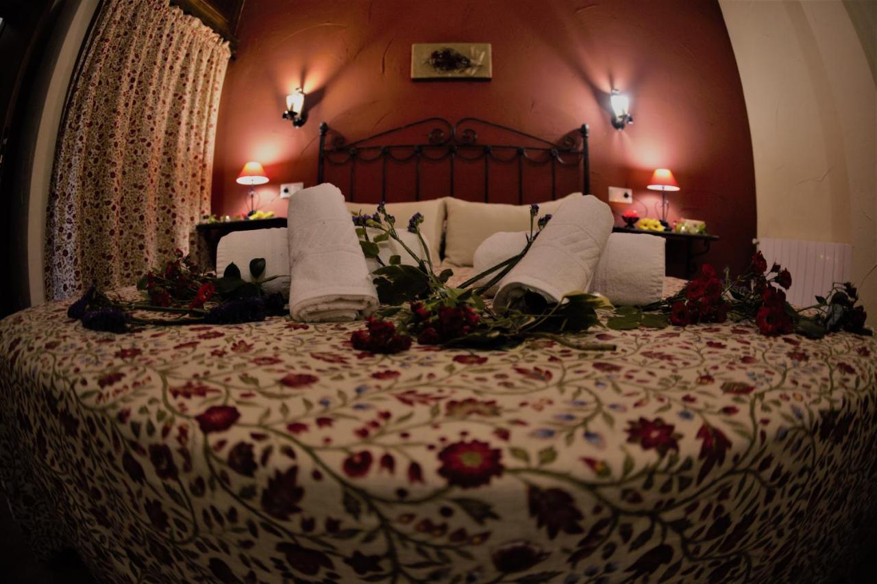 Apartamentos La Suerte Hinojares ภายนอก รูปภาพ