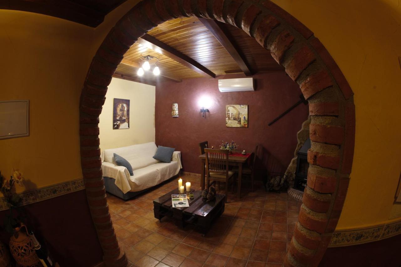 Apartamentos La Suerte Hinojares ภายนอก รูปภาพ